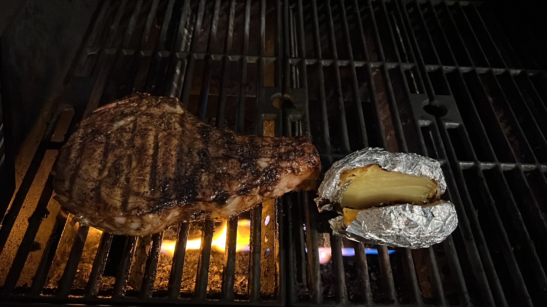 Corte a la parrilla en el rooftop